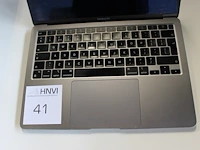 Macbook air apple m1 chip mac os sequoia 15.6.1 geheugen 16 gb 256 gb harde schijf. let op scherm kapot, ... - afbeelding 2 van  3
