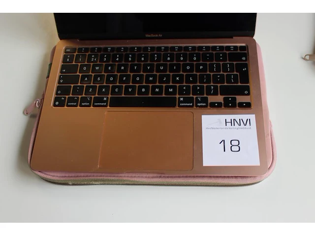 Macbook air apple m1 chip mac os sequoia 15.6.1 geheugen 16 gb 256 gb harde schijf. - afbeelding 2 van  3