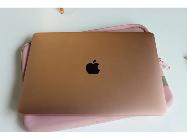 Macbook air apple m1 chip mac os sequoia 15.6.1 geheugen 16 gb 256 gb harde schijf. - afbeelding 3 van  3