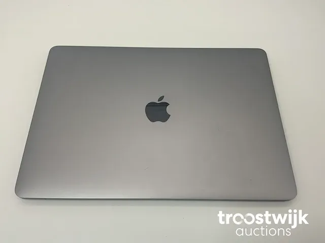 Macbook pro 13.3”, core(tm) i7 6th gen, 16 gb ram, 256 gb nvme (ssd) laptop - afbeelding 6 van  7