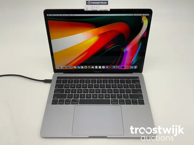 Macbook pro 13.3”, core(tm) i7 7th gen, 16 gb ram, 256 gb ssd laptop - check description - afbeelding 1 van  7