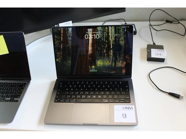 Macbook pro 14 inch 2021 chip apple m1 pro geheugen 16 gb macos sequoia 15.7.1 met liquid retina xdr-scherm... - afbeelding 1 van  4