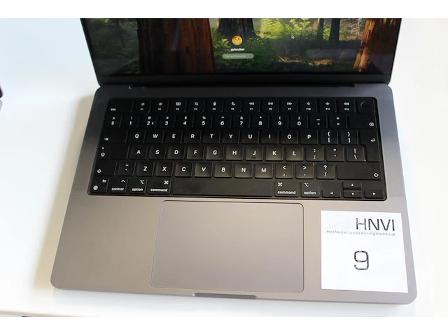 Macbook pro 14 inch 2021 chip apple m1 pro geheugen 16 gb macos sequoia 15.7.1 met liquid retina xdr-scherm... - afbeelding 2 van  4
