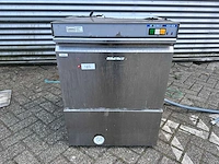 Mach 100 - korvenvaatwasmachine - afbeelding 1 van  3