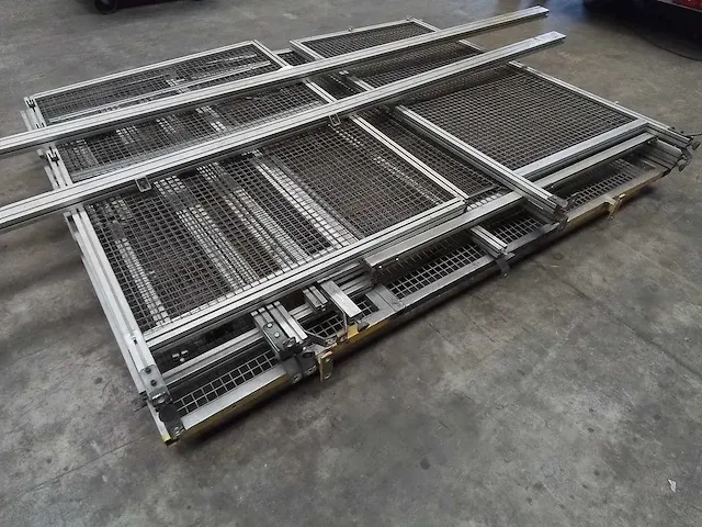 Machine hekwerk - afbeelding 3 van  4