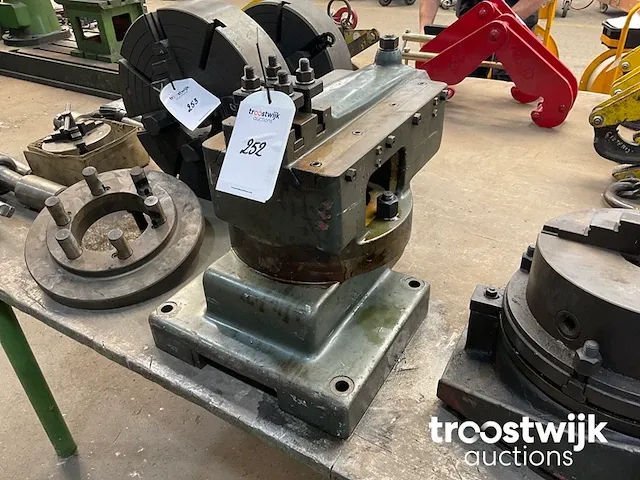Machine hulpstuk - afbeelding 1 van  6