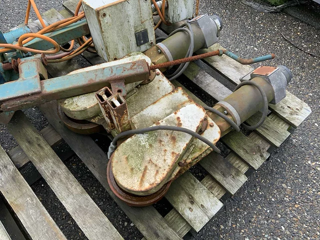 Machine onderdeel (8x) - afbeelding 3 van  7