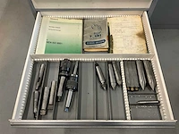 Machine onderdelen (passend bij kavel 17) - afbeelding 2 van  13