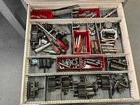 Machine onderdelen (passend bij kavel 24) - afbeelding 11 van  12