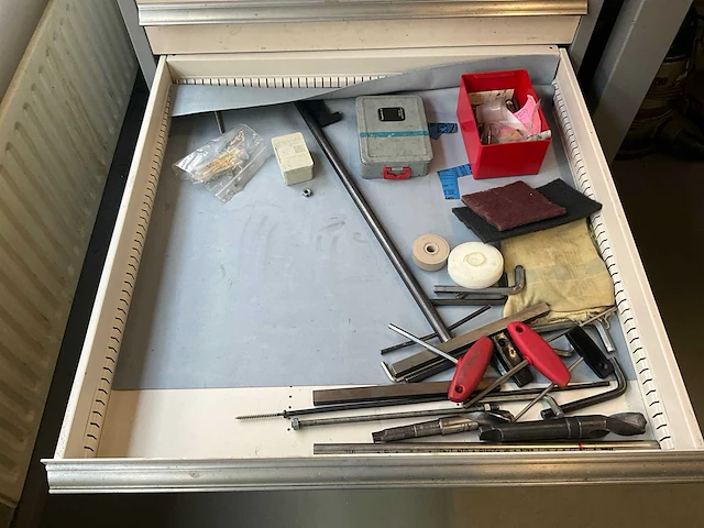 Machine onderdelen (passend bij kavel 26) - afbeelding 11 van  12
