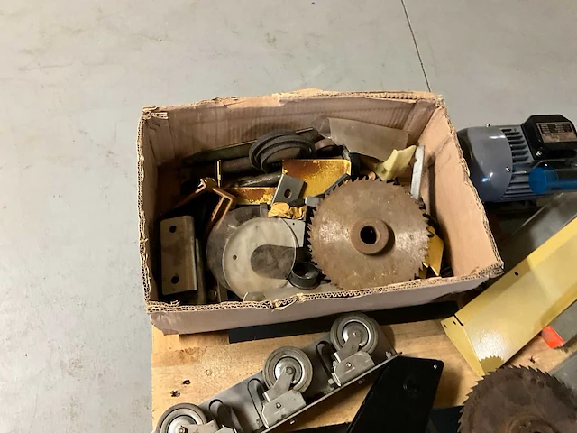 Machine onderdelen - afbeelding 8 van  8