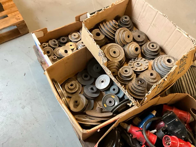 Machine onderdelen - afbeelding 4 van  4