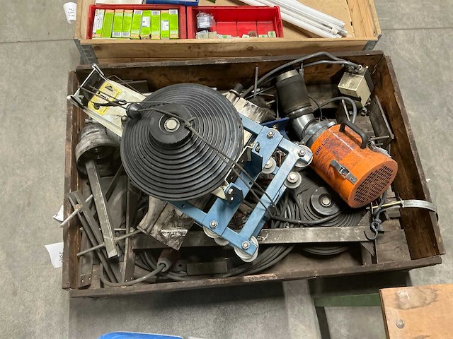 Machine onderdelen - afbeelding 1 van  6