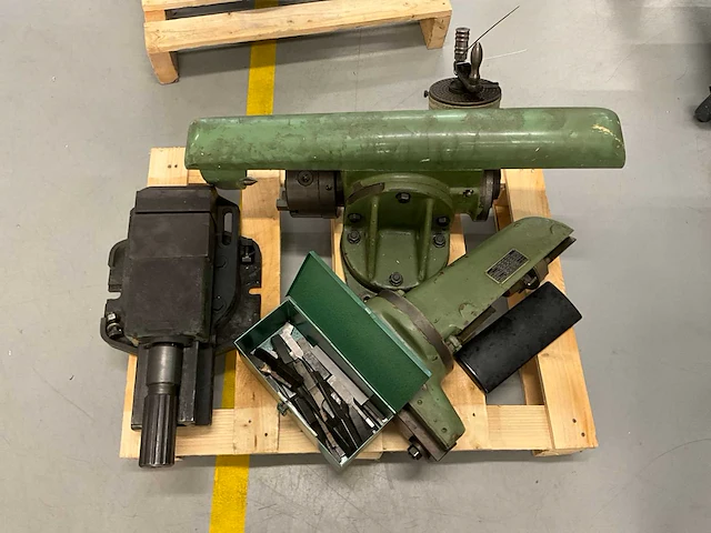Machine toebehoren - afbeelding 1 van  8