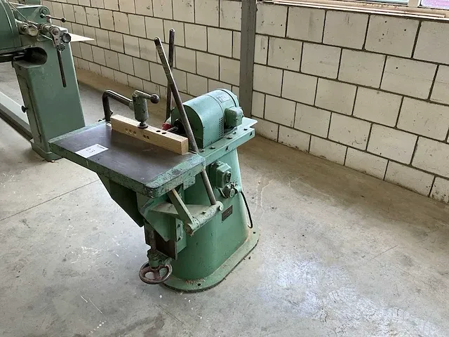 Machinefabriek twente. langgatboormachine - afbeelding 1 van  7