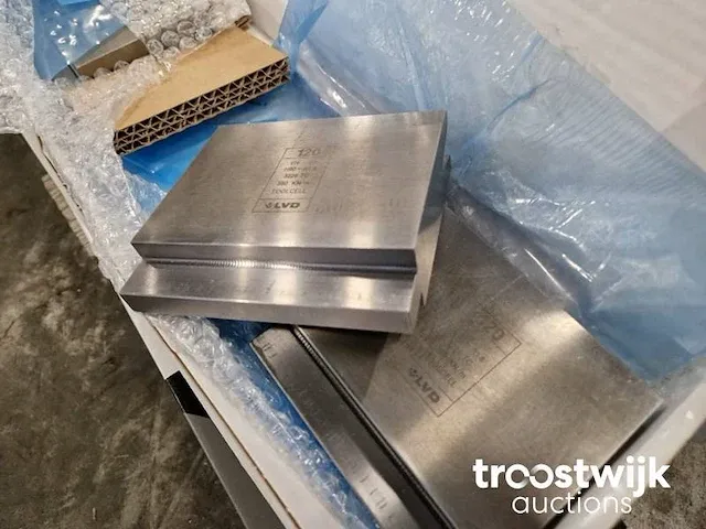 Machinegereedschap - afbeelding 2 van  4