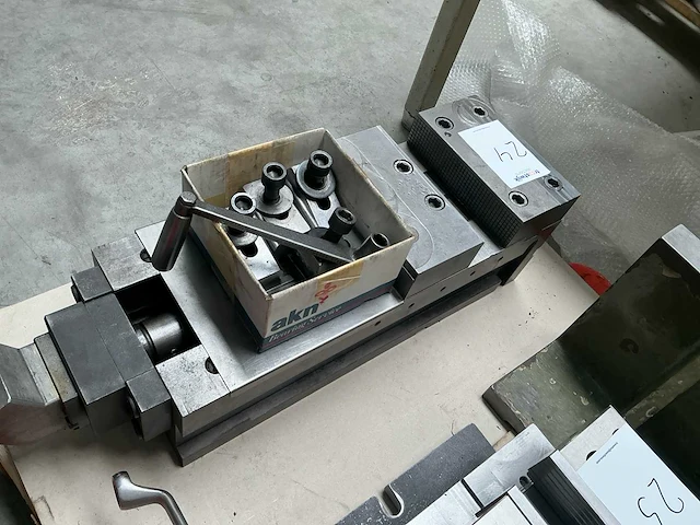 Machineklem - afbeelding 4 van  6