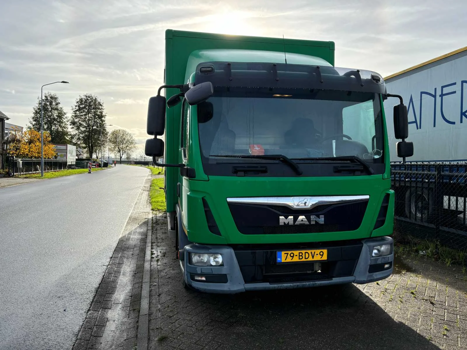 Machines, gereedschappen, voertuigen en heftrucks