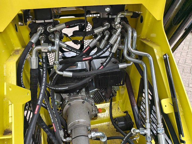 Machpro - 2025 - mps330 - skid steer loader - afbeelding 10 van  20