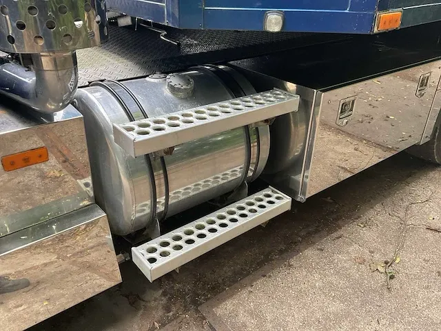 Mack cs 300p vrachtwagen met oplegger - afbeelding 19 van  60