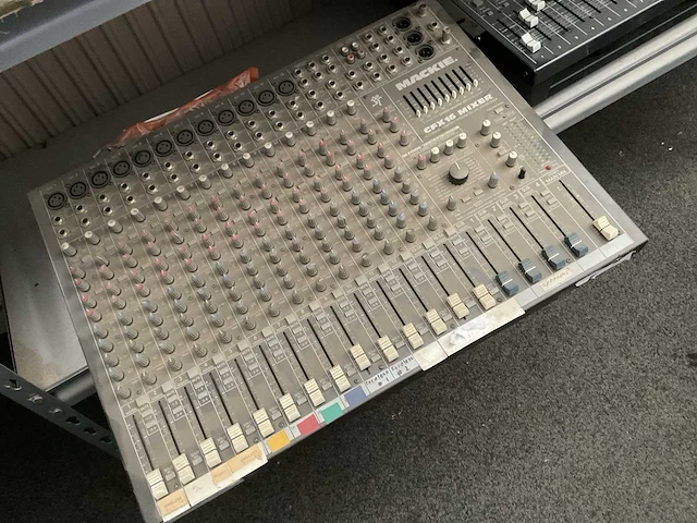 Mackie cfx16 mixing console - afbeelding 1 van  4
