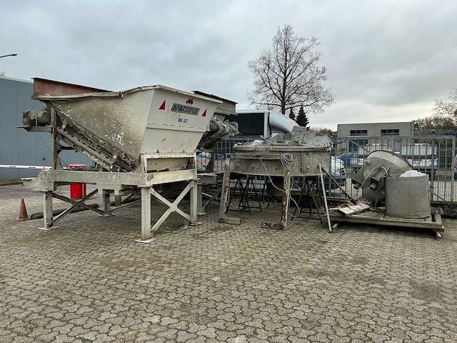 Macons ma20 betonmolen - afbeelding 16 van  21