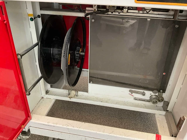 Mactech 701 omsnoeringsmachine - afbeelding 7 van  7