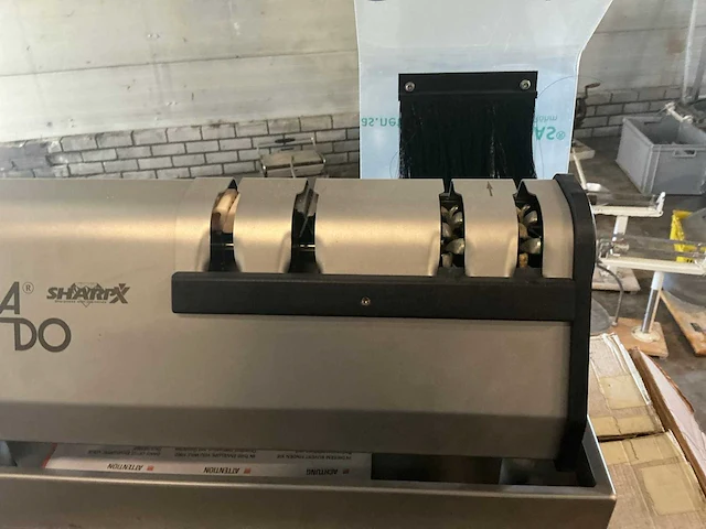 Mado sharpx usm 639 messenslijpmachine - afbeelding 2 van  4