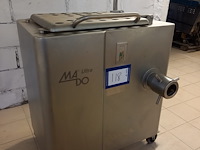 Mado - afbeelding 1 van  9