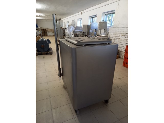 Mado - afbeelding 6 van  9