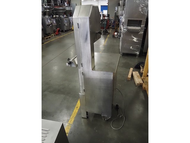 Mado - afbeelding 5 van  10