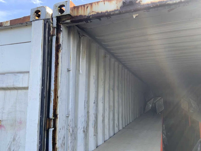 Maersk gesloten zeecontainer 40 voet - afbeelding 3 van  13
