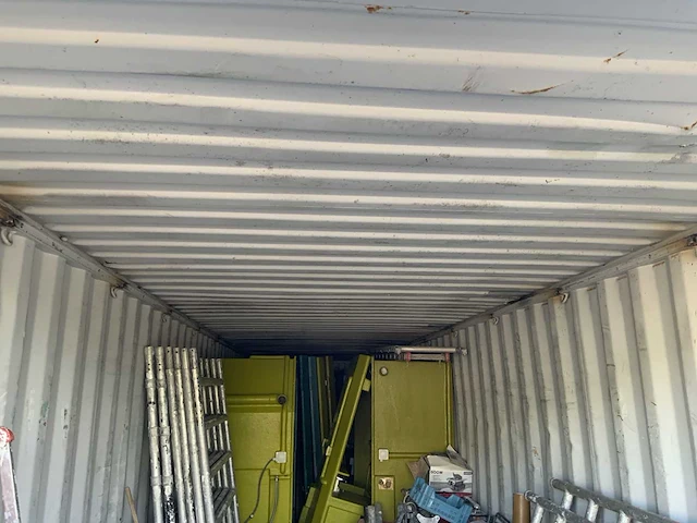 Maersk gesloten zeecontainer 40 voet - afbeelding 4 van  17