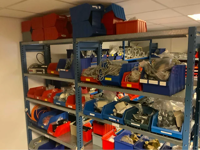 Magazijn inhoud diverse parker onderdelen 2 (c) - afbeelding 8 van  8