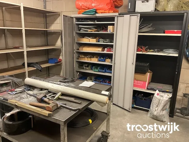 Magazijn inhoud - afbeelding 1 van  6