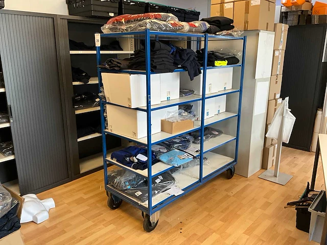 Magazijn kar - afbeelding 1 van  4
