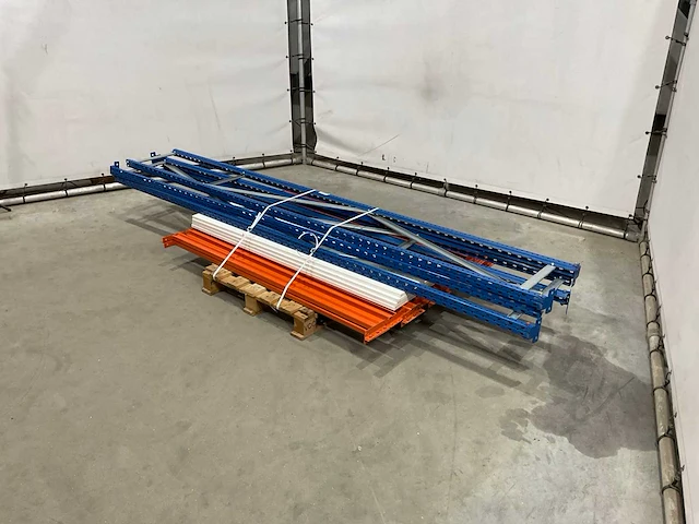Magazijn stelling - afbeelding 1 van  6