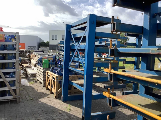 Magazijn stelling - afbeelding 4 van  10