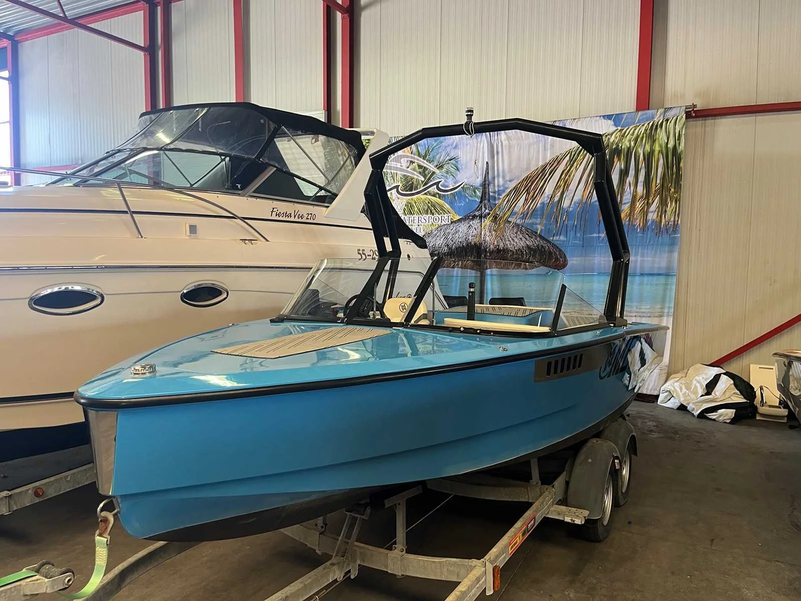 Magazijn verkoop marine equipment