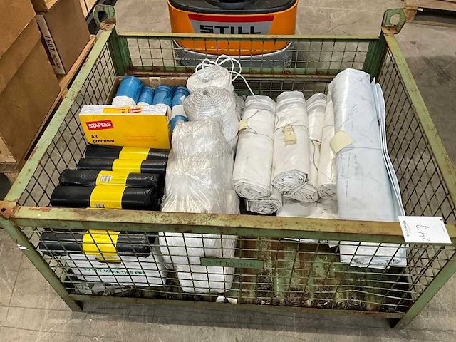 Magazijn voorraad - afbeelding 1 van  4