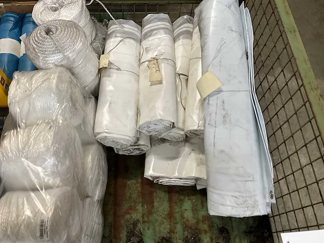 Magazijn voorraad - afbeelding 2 van  4