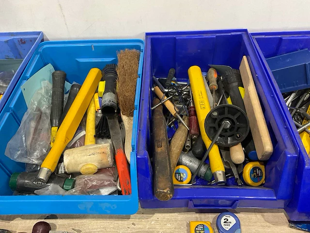 Magazijnbakken en gereedschap - afbeelding 2 van  13