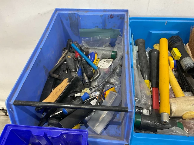Magazijnbakken en gereedschap - afbeelding 13 van  13