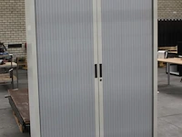 Magazijnkast met 2 roldeuren en afmeting 120 x 45 x 200 cm. - afbeelding 2 van  2