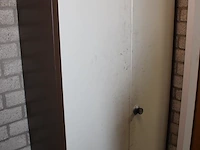 Magazijnkast met afmeting 97 x 40 x 187 cm. - afbeelding 2 van  3