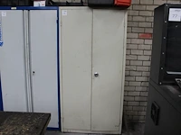 Magazijnkast met afmeting 98 x 40 x 197 cm. let op: exclusief inhoud. - afbeelding 1 van  3