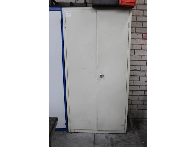 Magazijnkast met afmeting 98 x 40 x 197 cm. let op: exclusief inhoud. - afbeelding 2 van  3