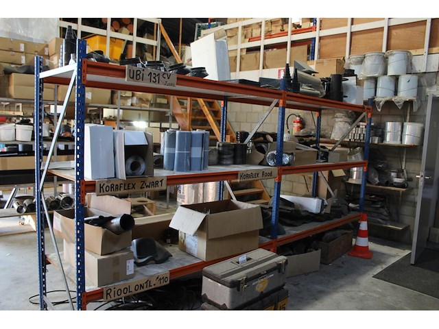 Magazijnstelling 5-delig bestaande uit 8 staanders, 30 liggers en 15 legbladen in diverse lengtes en dieptes. - afbeelding 4 van  6