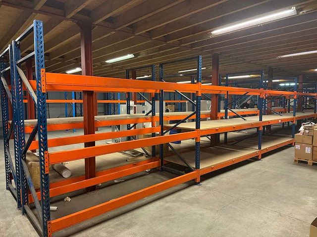 Magazijnstelling 5 secties - afbeelding 5 van  8