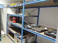 Magazijnstelling bestaande uit 3 staanders met afmeting 100 x 225 en 16 liggers met lengte 100 / 150 cm. le... - afbeelding 1 van  4